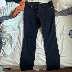 H&M black skinny-ish pants. Skinny but stretchy!